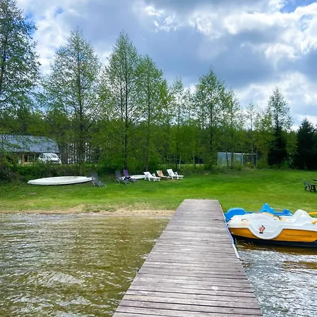 Glamping W Sercu Mazur Z Prywatna Plaza Campismo de Luxo