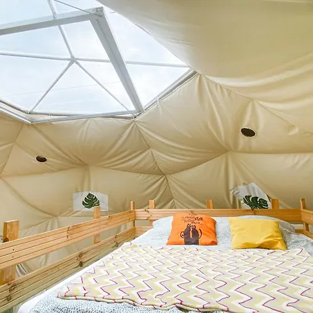Campismo de Luxo Glamping W Sercu Mazur Z Prywatna Plaza *